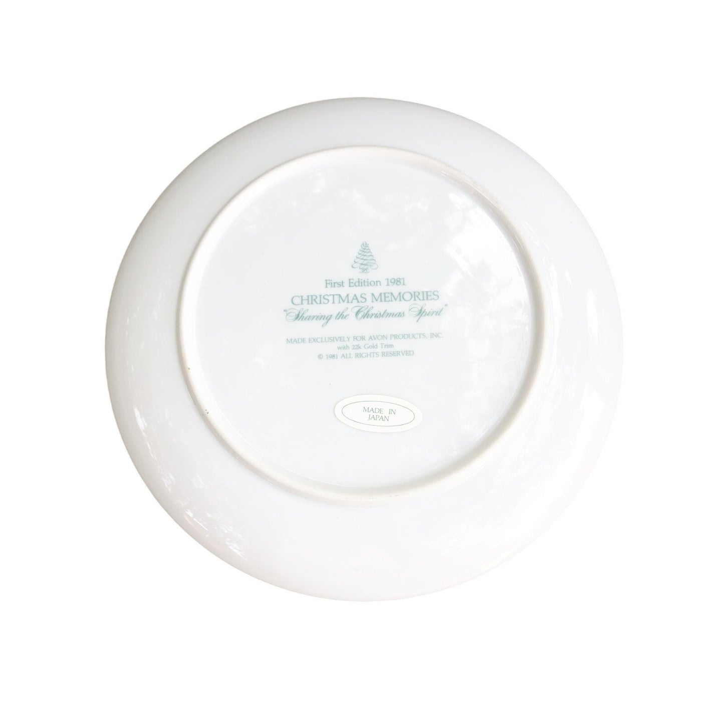 AVON collectibles Christmas Memories holiday PLATE decor First Edition 1981