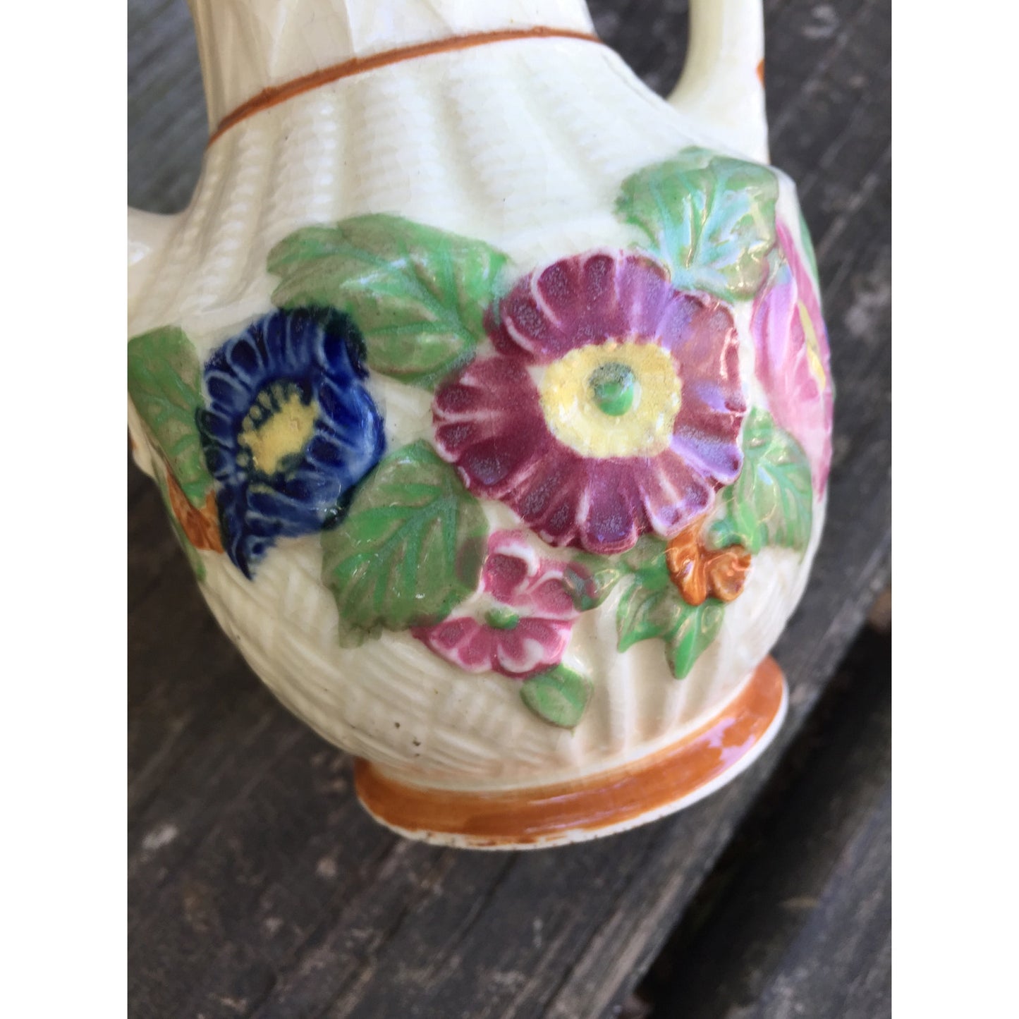vintage floral white VASE ceramic art pottery Made in Japan 5.5" tall