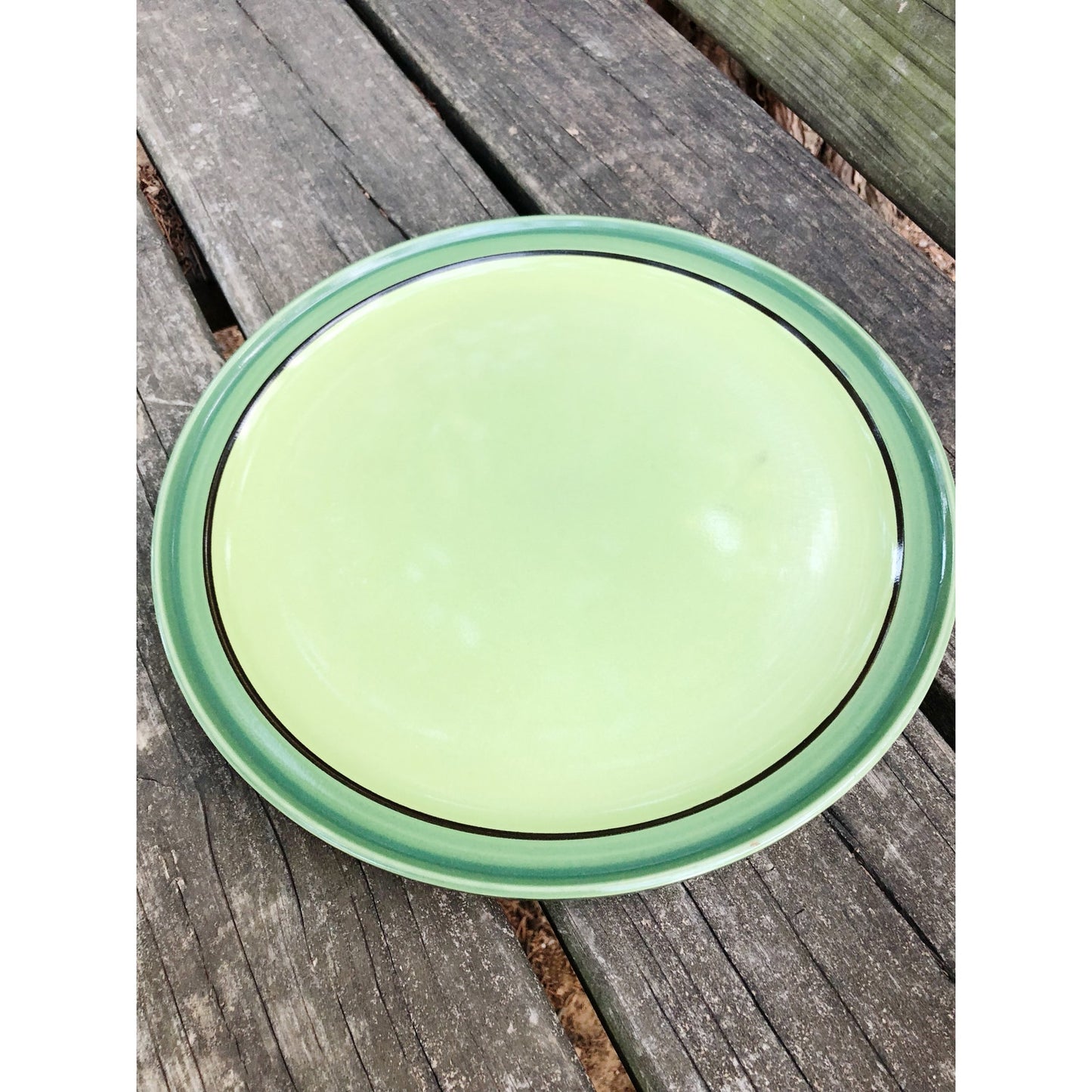 vintage Nasco stone ware Lime Glow stoneware Dinner Plate green dinnerware Japan